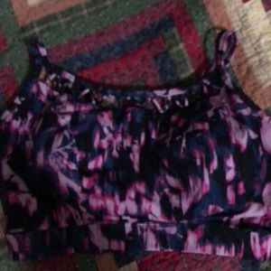 Livi Active sports Bra size 24
